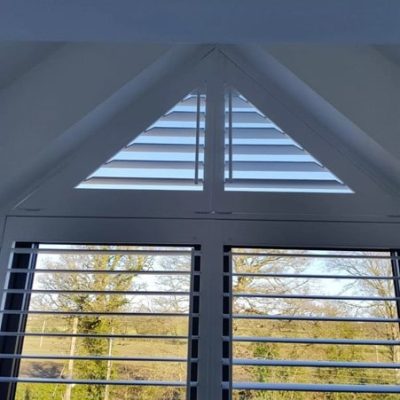 Triangular Window Blinds